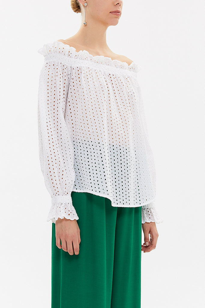 White Off shoulder  brode  blouse  19745