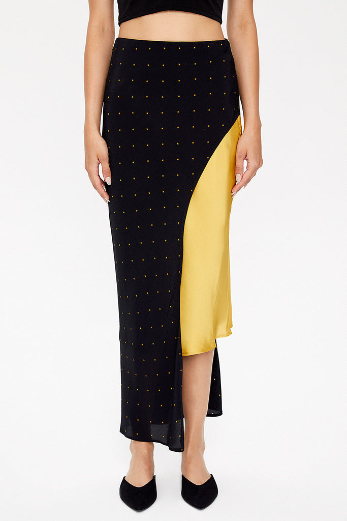 Black Mustard Asymmetric  cut slim skirt  81128