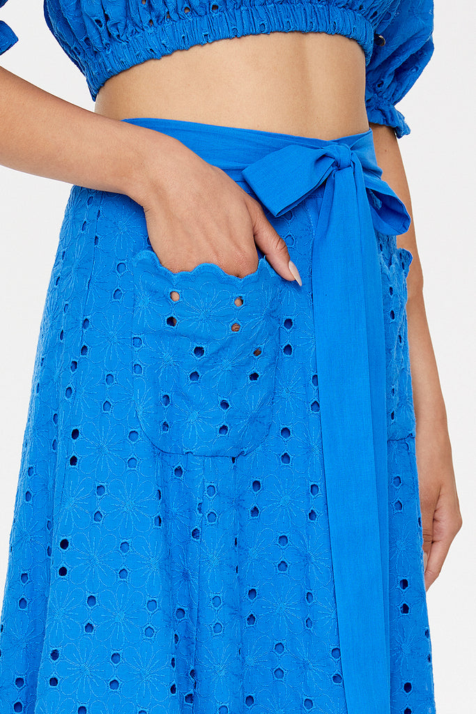 Blue Brode  and  button skirt  81054