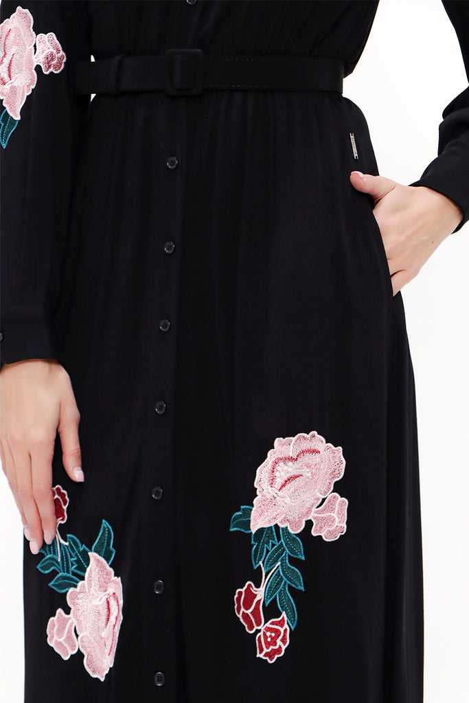 Black Embroidered maxi dress 92432