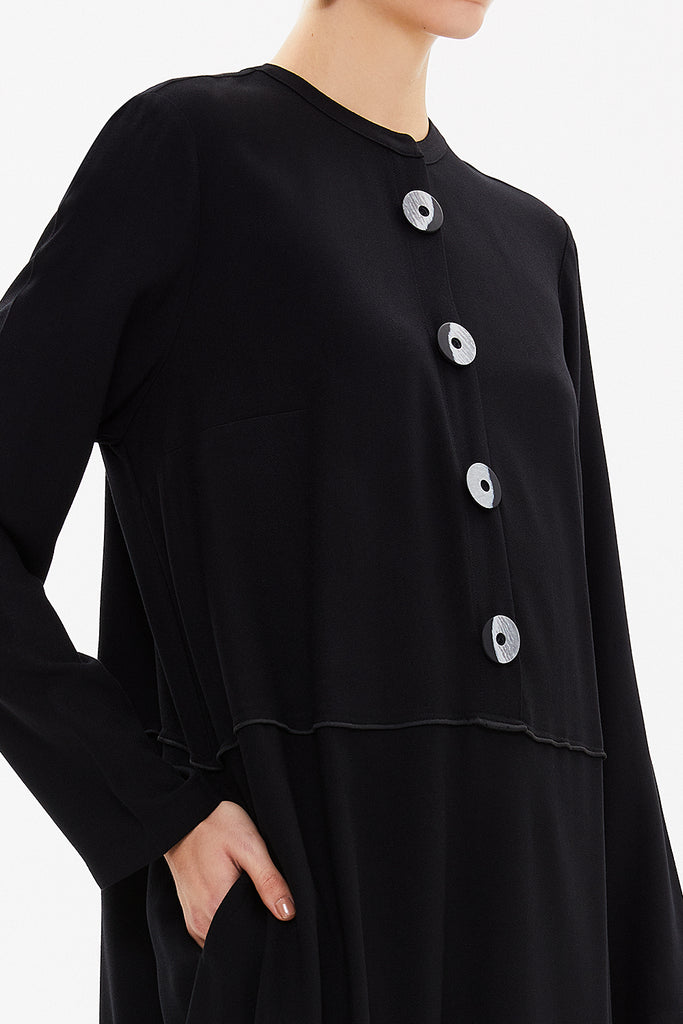 Black Button wide cut dress 92648