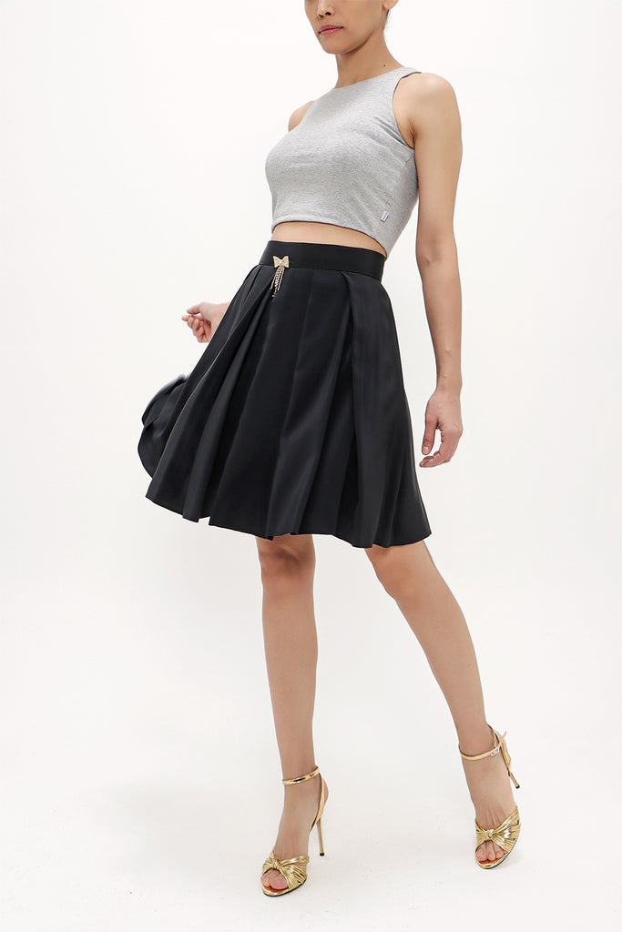 Black Pleated wide cut skirt 80414