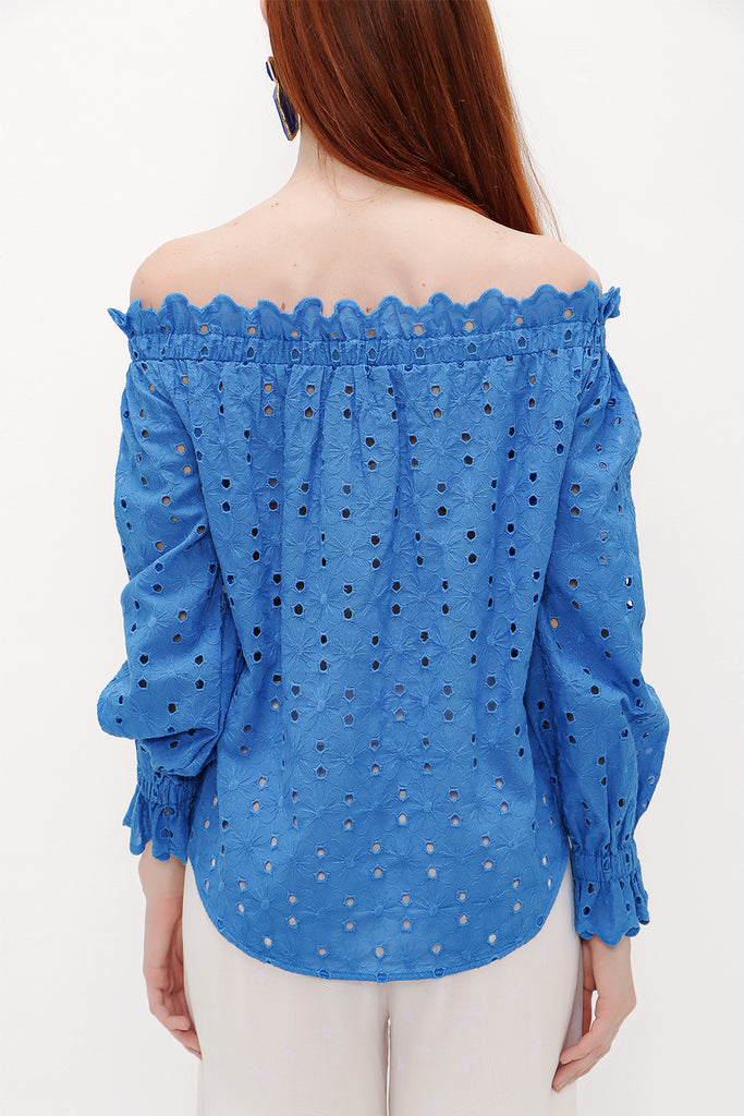 Blue Off shoulder  brode  blouse  19745