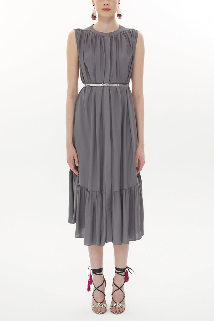 Gray Pleated maxi dress   93400