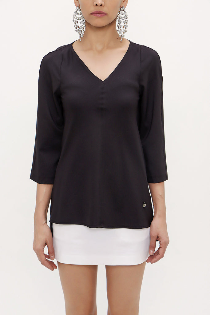 Black V-neck wide cut blouse 19235