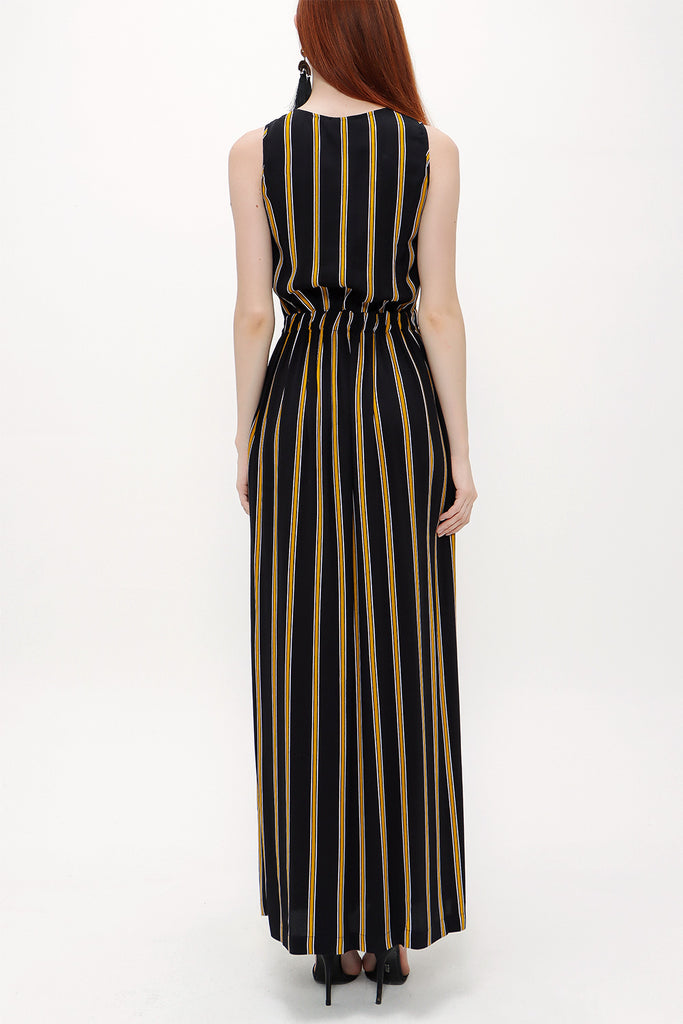 Black Wrap-over sleeveless maxi dress 92381