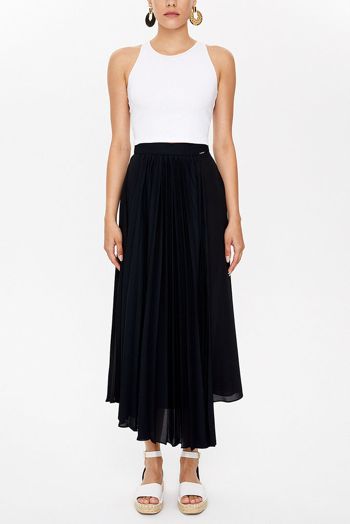 Black Pleat detail  skirt  81110