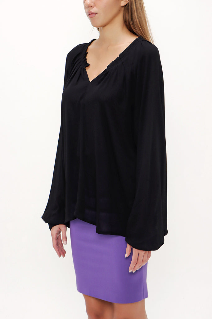 Black Pleated detail wide cut V-neck blouse 19716