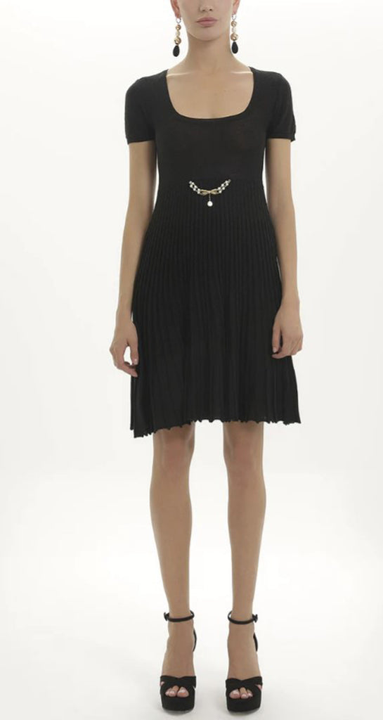 Black Pleated knit dress 27897