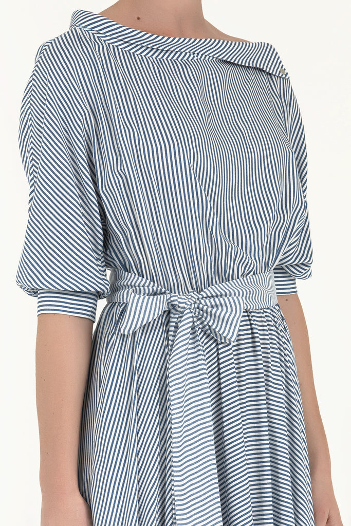 Asimetrik Kesim Düşük Omuz Desenli Elbise Lacivert 92271