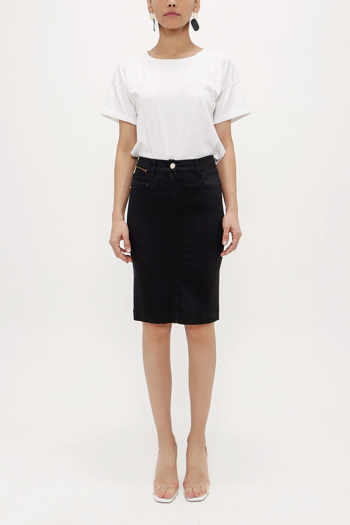 Black Slim fit cotton skirt 80382