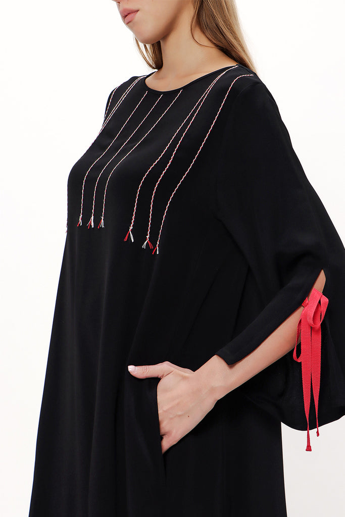 Black Fancy seam wide cut midi dress 92280