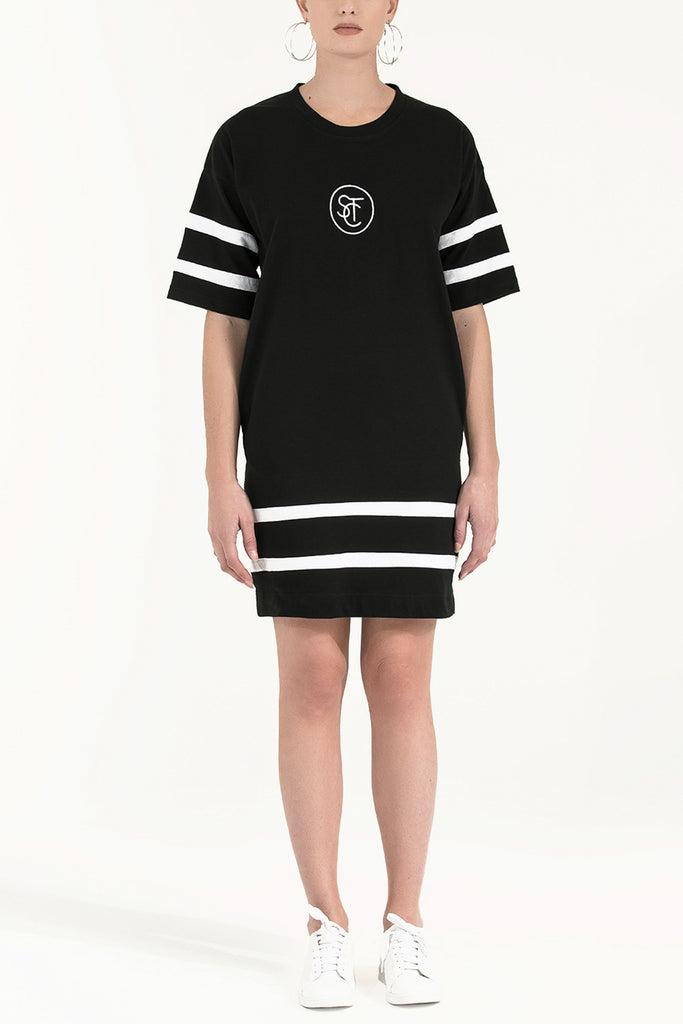 Nakışlı Rahat Kesim Örme Elbise Siyah 92119