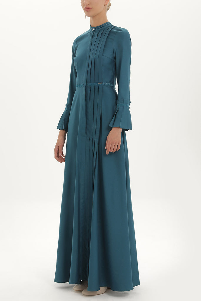 Oil Pleat detail fitted waist maxi dress 92196