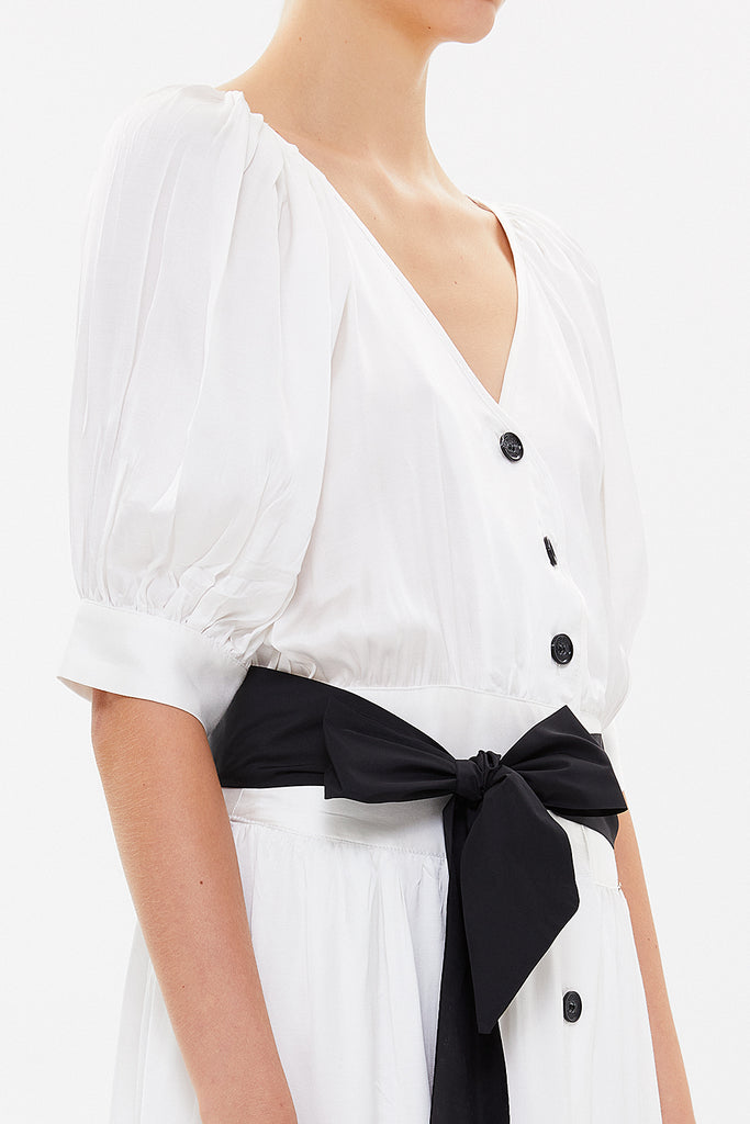 White V-neck maxi dress 92761