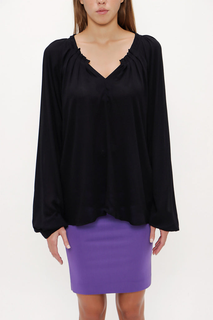 Black Pleated detail wide cut V-neck blouse 19716