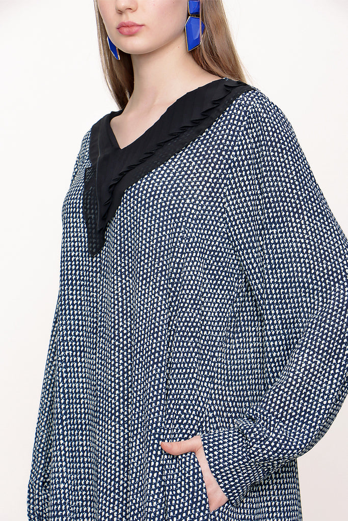 Navy Blue Ecru Pleated neck wide cut dress 93720