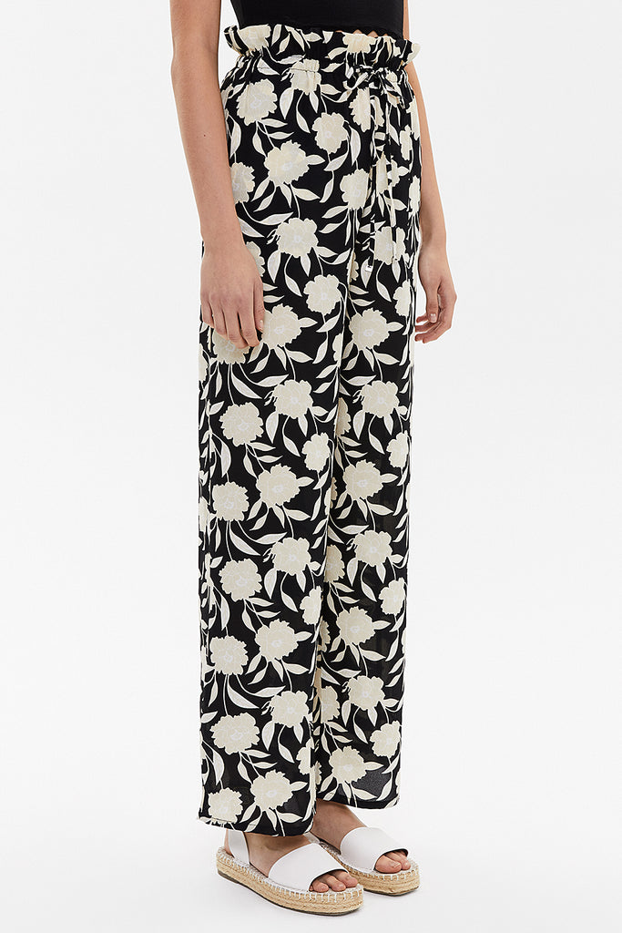 Black Background Floral Printed Wide cut elastic waist pants 41369