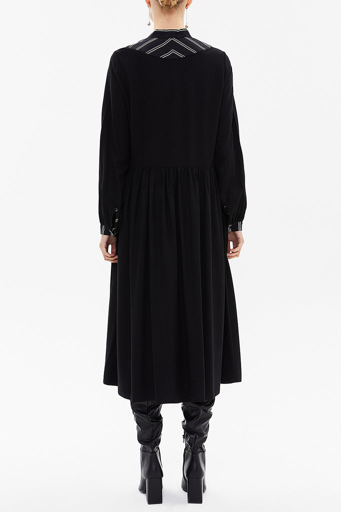 Black Patterned fabric combined, gathered midi dress 92484