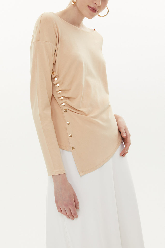 Camel Hair Asymmetric snap fastener detail blouse 19818