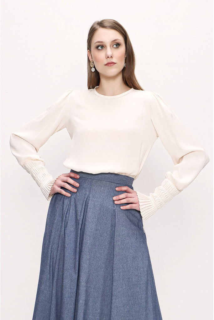 Beige Elastic cuff blouse 19907