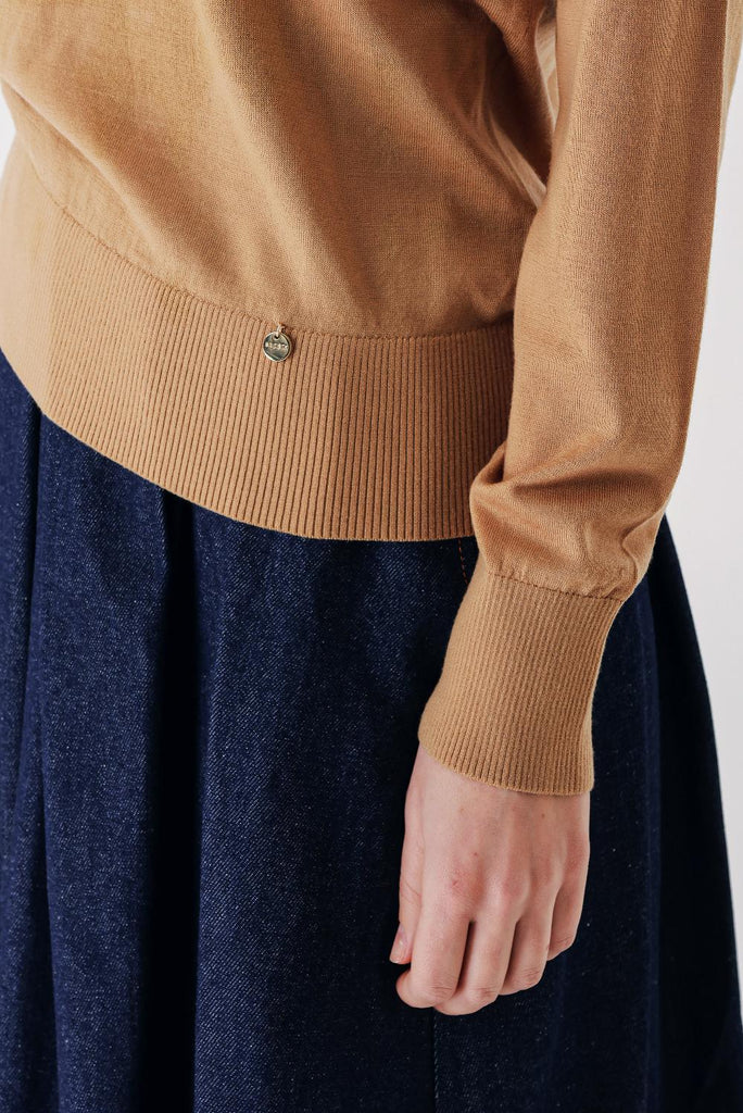 Beige Bicycle neck wool knit sweater 28868