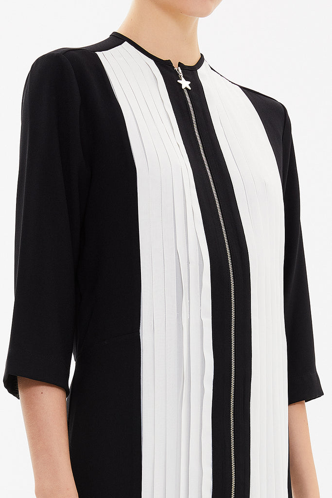 Black Pleated  zipped  midi dress  92157