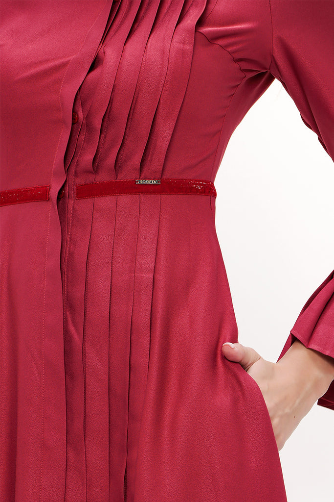 Red Pleat detail fitted waist maxi dress 92196