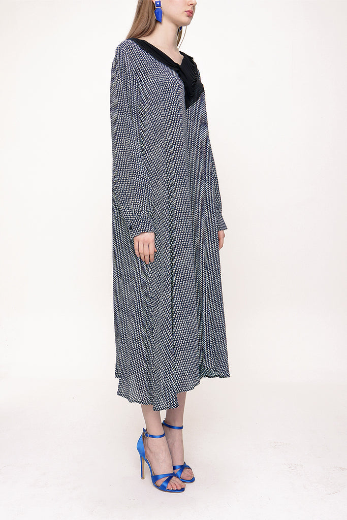 Navy Blue Ecru Pleated neck wide cut dress 93720