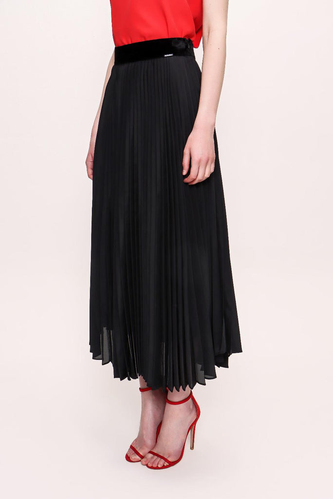 Black Pleated skirt 81182